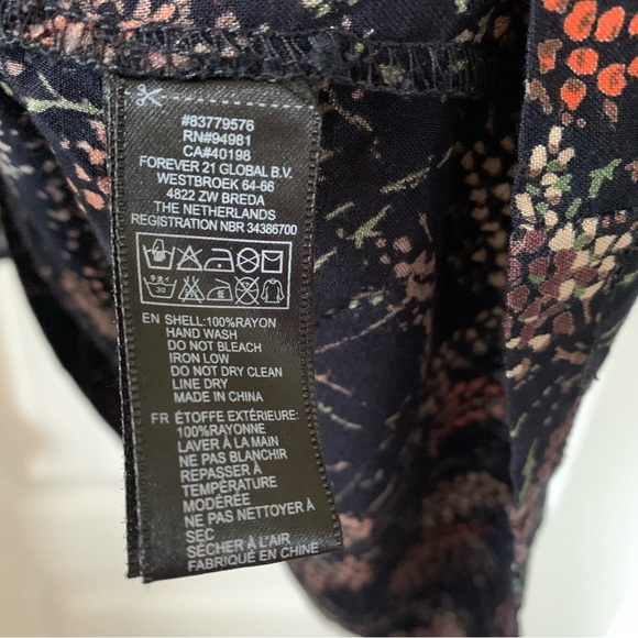 Long sleeve floral dress - Picture 5 of 7